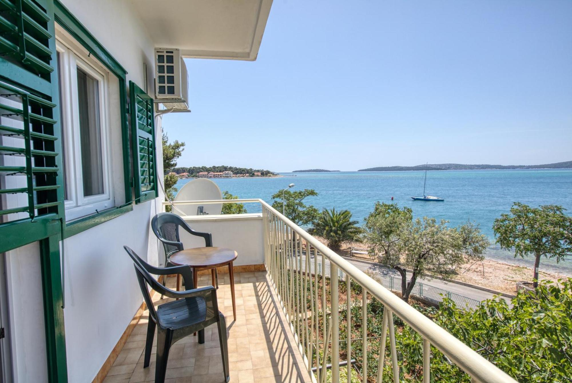 Family Friendly Seaside Apartments Brodarica, Sibenik - 4833 Brodarica (Sibenik-Knin) Exterior foto